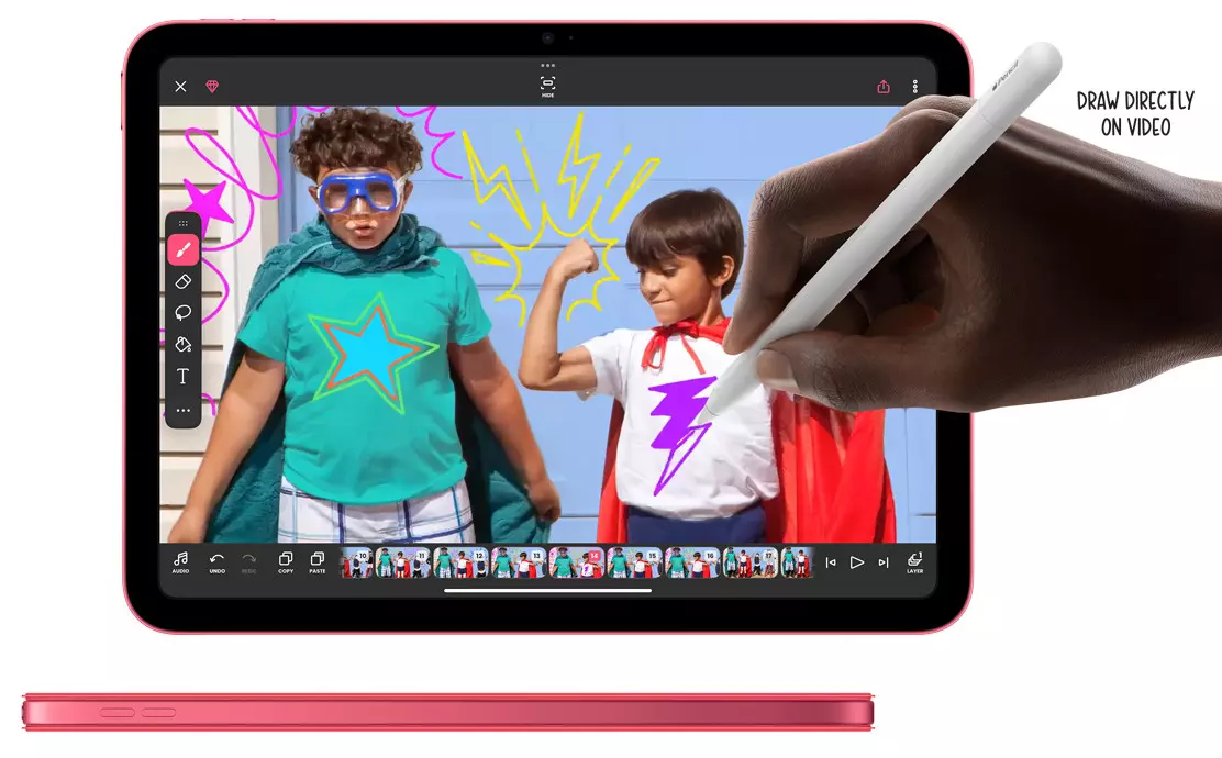 Қыз оған минет жасау керек.